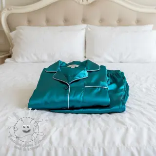 Satin petrol