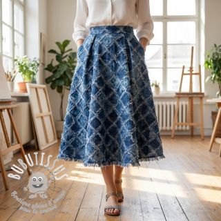 JEANS Distressed Denim