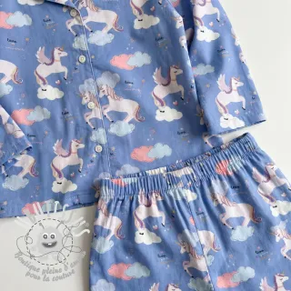 Tissu coton Unicorns love blue