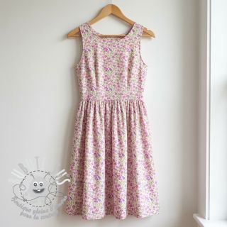 Tissu coton Fine flowers purple