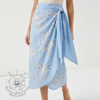 Tissu coton EMBROIDERY Loom En Light baby blue