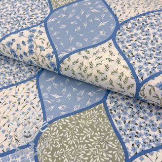 Tissu coton Flowers patchwork baby blue