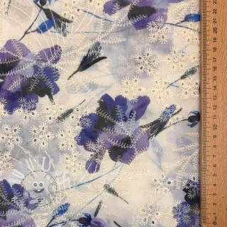 Tissu en coton avec un mélange EMBROIDERY Rose blue