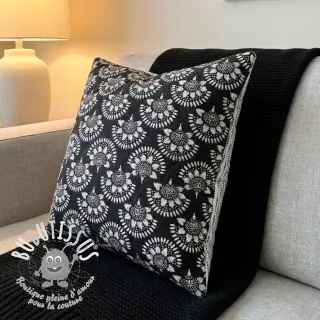 Tissu coton VOILE STEPPED Bouquet flowers balck digital print