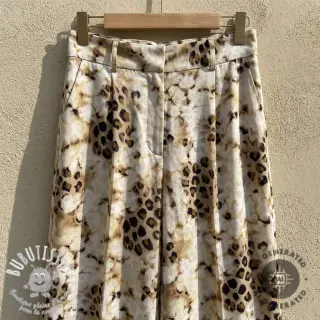 Viscose TWILL Structured Panther design B