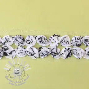 Bande de Tulle avec roses 5
